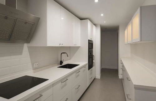 Paradise Caletillas BeachFront Duplex with Pool & Parking - Foto 16