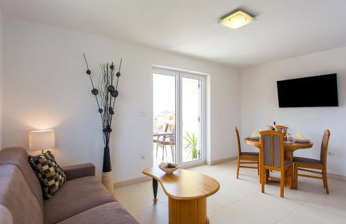 Apartment Maestral - Photo 3