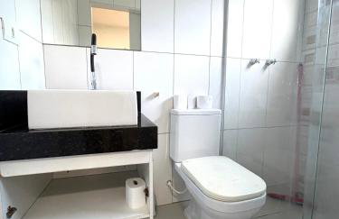 Apartamento aconchegante - Sesc Bertioga dentro de Pousada Lemon - Foto 7