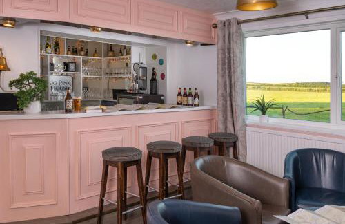 Big Pink House - Foto 18