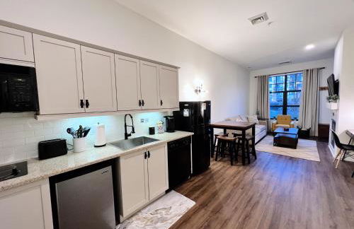 Mountain Creek Resort at Appalachian Hotel - Pool & Hot Tub - Foto 12