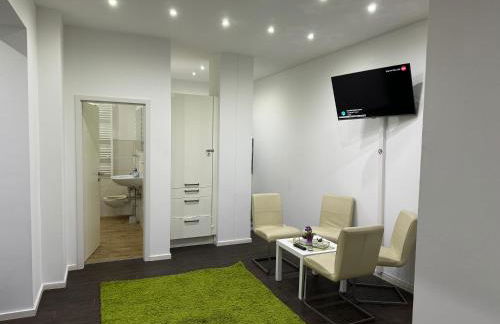 Luxuriöse Wohnung mit eigenem Garten - Foto 10