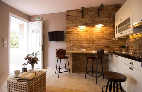 Villa Teresa Luxury Suites - Photo 40