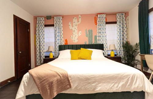 Private home with Hot Tub & Mini Golf & Fun Vibes near downtown Houston - Foto 21