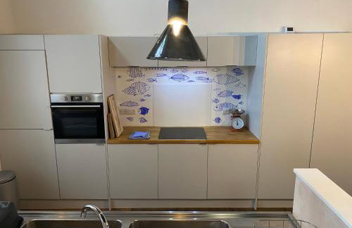 Creative Norfolk Chapel with Piano and Sauna Sleeps 10 - Foto 9