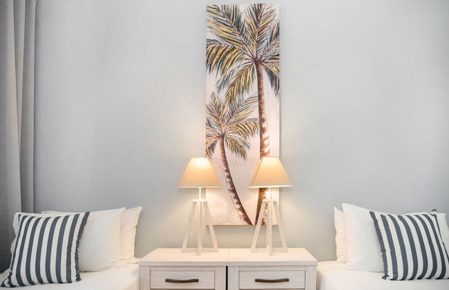 Tropical Unit with Private Fenced Garden Close to The Beach 4 - Foto 13