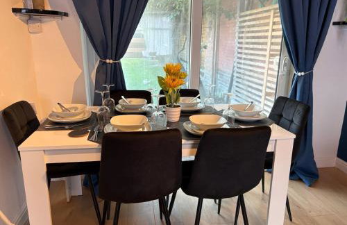 Modern & Spacious 3BR House Bracknell - Berkshire - Photo 38