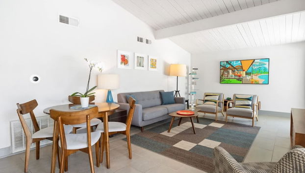 Club 915 Getaway- Pool BBQ and Pet Friendly - Foto 2, Zimmer