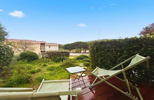 Appart avec terrasse, piscine, tennis et pétanque - Foto 18