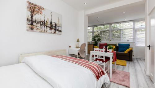 Deluxe studio Apartments - City Airport & Excel Ideal for Long stay - Foto 5