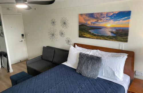 Contemporary Ocean View Suite - Heart of Waikiki! - Foto 4