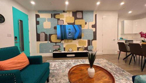 Luminousness 4B3B Home - Foto 1