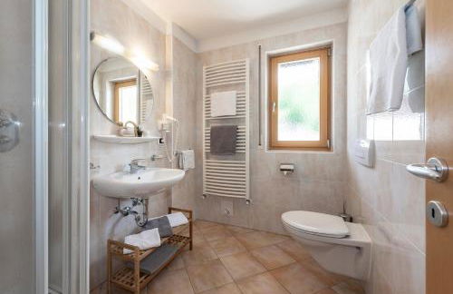 Trinnerhof- Hof Chalets und Obsthof - Photo 14