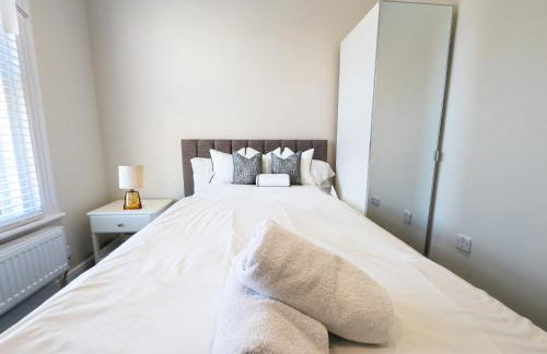 5 Bedroom 5 Bathroom House Portsmouth Docks - Foto 11