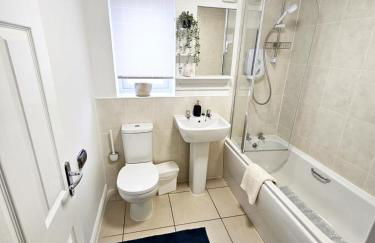 Family Friendly Modern 4BD House - Foto 37