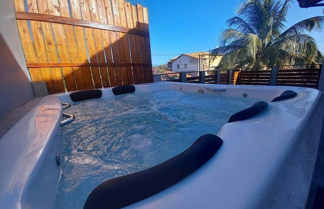 RiqueHouse Hidro churrasqueira a 500 m - Foto 1