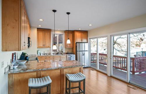 Waterfront Getaway - Dock UR Boat & Walk to Beach - Foto 4