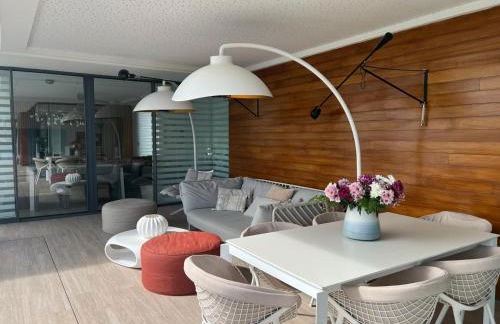 Luxury Villa Rebeka - Heated Pool and Jacuzzi - Foto 18