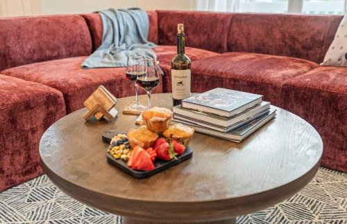 Hot Tub - Mins to Short North - Retro Game Room - Foto 34