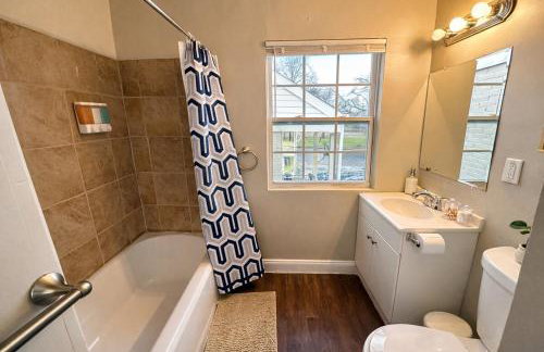 Central 1BR Birmingham Stay Near Downtown & UAB - Photo 11