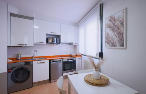 Your Central Base in Historic Tarazona - Photo 3