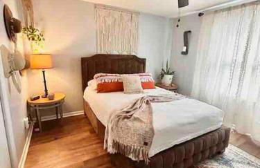 Sparkling Fresh Soldier's Pad 7 Mi to Fort Bragg - Foto 29