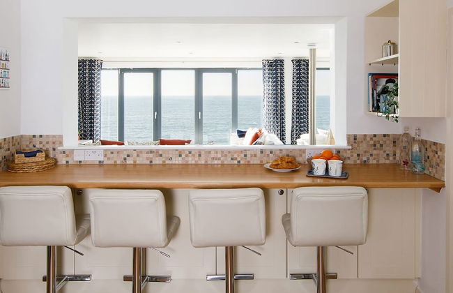 The Sea House - Ultimate Seafront Living Sunsets - Foto 14