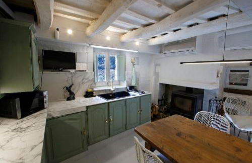 Masia con encanto en el bosque a 10 min de Girona - Foto 9