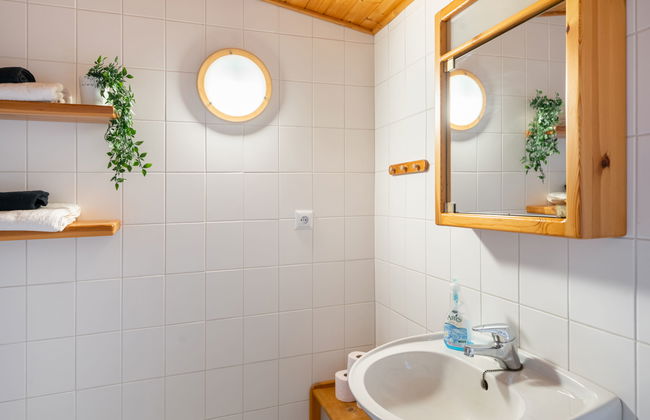 5 bedroom House in Benešov nad Černou with private pool and garden - Photo 43