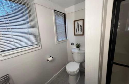 Lakefront Paradise near everything! - Foto 28