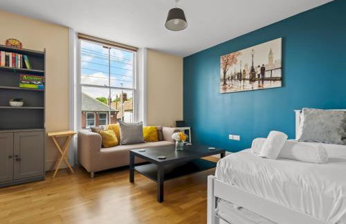 Perfect 1-bed base in Canterbury with Parking - Pass the Keys - Foto 8