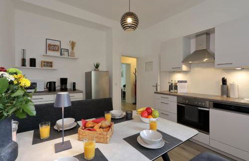 Modern und ruhig, mit Garage & PS4, nahe Messe, RÜ und Uniklinik, voll ausgestattete Küche, Bad mit Dusche und Badewanne - Foto 24