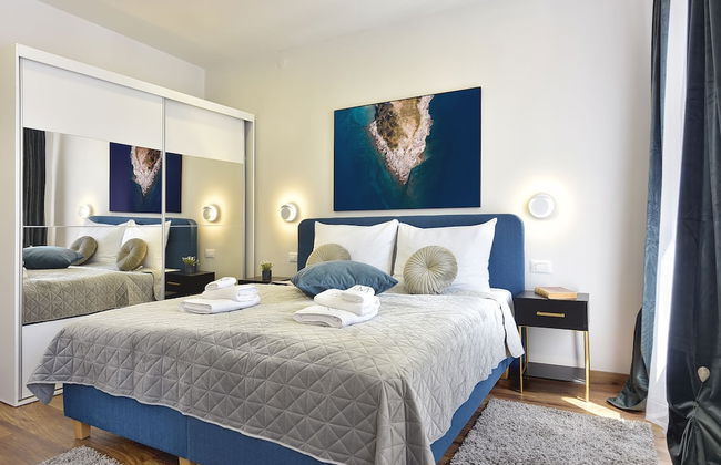 D&A Central Luxury Apartments - Photo 12