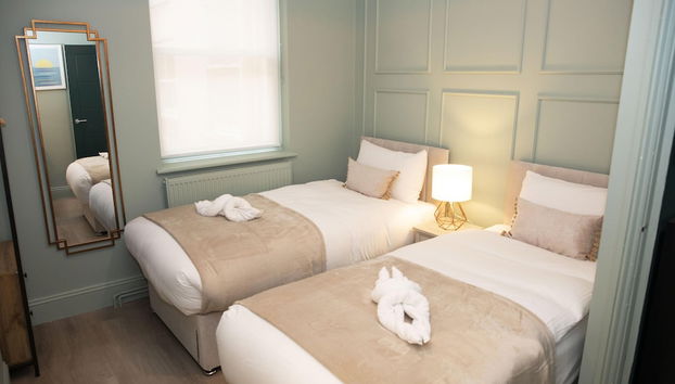 Coastal Breeze With Seaview By My Getaways - Foto 3, Habitación