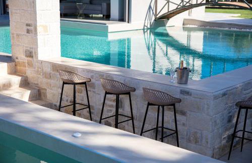 Elinor Villa - Nature Retreat amidst Mountains & Lake by etouri - Foto 56