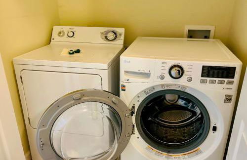 The Orlando Hideaway Family Townhome Steps from Disney 3BR 3BA - Photo 30