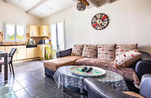 Maison Agréable avec Jardinet - Foto 4