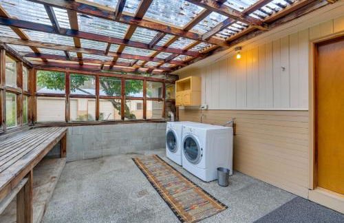 Beach and Bay Access! 5-Acre Whidbey Island Retreat - Foto 18