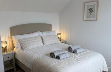 New renovated beach front cottage - Photo 2