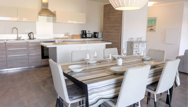 Kitchen / Dining Room