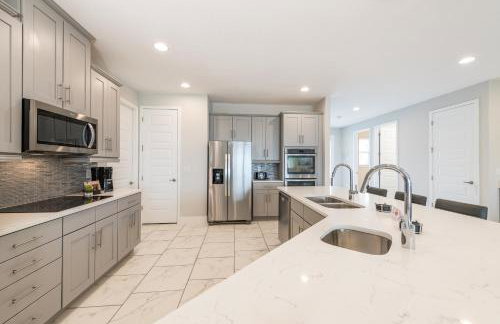 Remarkable Home Near Disney With Theater & Themed Rooms With Waterpark & Resort Access At Encore Resort - 7660Ff - Foto 18