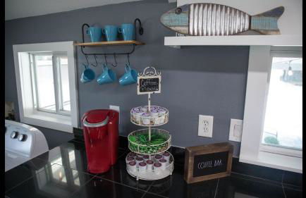 Family Home with Private Pool Yard Only 24 Mi to Disney - Foto 14