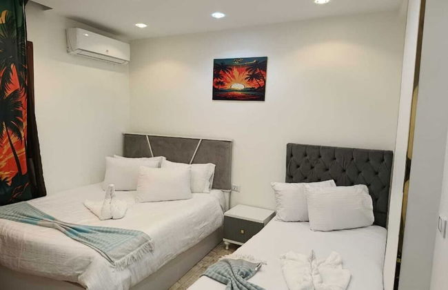 Guest House Paradise Top Roof Pyramids View - Foto 10