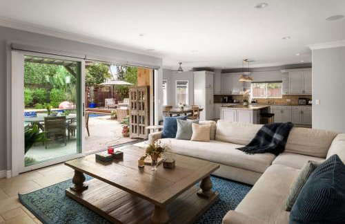 Sherman Oaks Home w Pool, Spa and Outdoor Kitchen - Foto 5