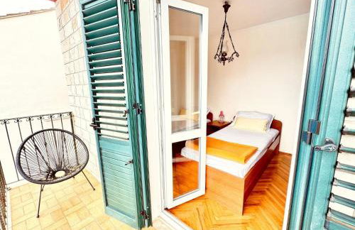 Spacious Stone Villa with Sea Views - Foto 39