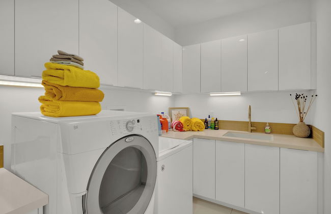 Breathtaking Luxury Villa Architectural Jewel - Foto 26