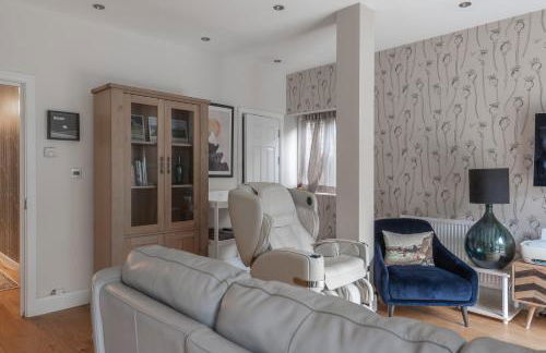 Quirky, Vintage 2 bed flat - Foto 12