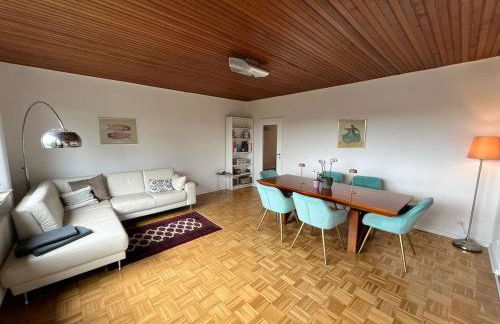 Stylish 2-room apartment with balcony & great location - Photo 14