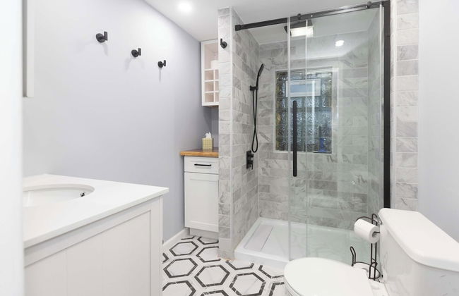 Chic Lake Geneva Apartment in Desirable Location! - Foto 10