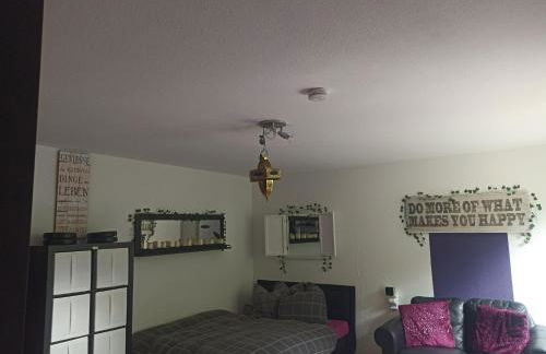 Phils Cozy apartment self check in near Airport free parking airportbus station - Foto 8